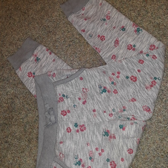 Pants - Picture 3 of 4